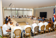 Presidente Luis Abinader, en su segundo día en Santiago, se reúne con Aprocovici, Amaprosan y Compromiso Santiago, además de otros importantes sectores