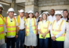 Raquel Peña supervisa construcción de hospital en Mao