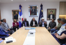 SNS y sociedades médicas acuerdan fortalecer acciones para reducir mortalidad materna y neonatal