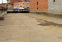 En Órbigo (León) decidieron modernizar el regadío para ahorrar agua. El resultado es que han dejado el río seco
