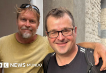Caminé junto a Karl Bushby, el aventurero británico que lleva 28 años recorriendo el mundo a pie