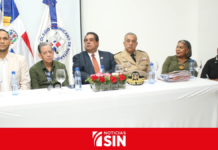 Permiso digital de menores genera RD$1.3 millones para notarios durante agosto