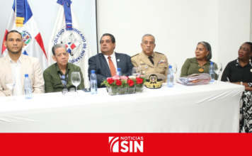 Permiso digital de menores genera RD$1.3 millones para notarios durante agosto