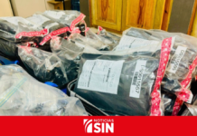 Autoridades incautan en el AILA 53 paquetes de presunta marihuana