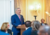Presidente Luis Abinader es reconocido con la Insignia de Oro, el más alto honor de Americas Society por su liderazgo y el impacto de su gestión en la República Dominicana y el hemisferio
