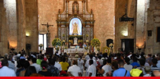 Feligreses acuden a las iglesias por el Día de las Mercedes