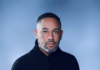 Cristian Berroa presenta “Yo Daría”, una canción para quienes permanecen en el corazón El cantante y compositor estrena el primer sencillo de su próxima producción discográfica, actualmente en su etapa final Santo Domingo, República Dominicana. El cantautor dominicano Cristian Berroa estrena “Yo Daría”, su nueva propuesta musical, un tema cargado de sentimiento con el que el artista inicia una nueva etapa de su carrera y presenta el primer sencillo promocional de su próxima producción discográfica, proyecto que actualmente se encuentra en su fase final de elaboración. “Yo Daría” nace de una experiencia que, tarde o temprano, toca la vida de todos: la pérdida de alguien importante. La canc