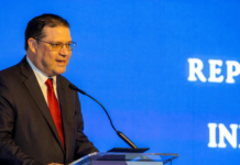 Ministro de Industria Comercio y Mipymes, Eduardo Sanz Lovatón, anuncia “Empresas en 24 Horas”, iniciativa que busca reducir la burocracia y tiempo de constitución de empresas