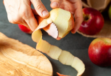 ¿Es mejor comer la manzana con cáscara o sin ella? Esto dicen los expertos