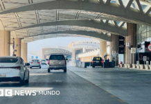 Al menos 12 muertos y más de 300 heridos en un ataque contra el aeropuerto internacional de Riad, la capital de Arabia Saudita