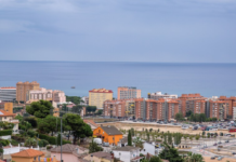 Hay una batalla en el Mediterráneo por el "turismo del Imserso" y Salou se la está ganando a Benidorm