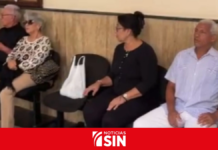 Comienzan a llegar familiares de víctimas del Jet Set al tribunal a la espera de decisión sobre el caso