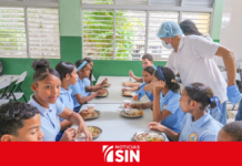En el Día Mundial de la Alimentación, el INABIE destaca cómo se desarrollan las recetas del menú escolar