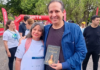 Melba Grullón entrega al ministro de Salud su libro «Inteligencia para sanar»