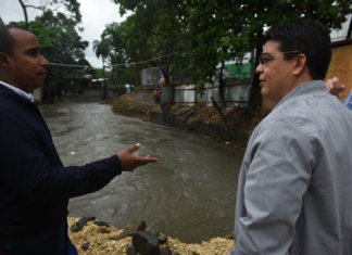 Fellito Suberví destaca respuesta del drenaje en Guajimía ante fuertes lluvias