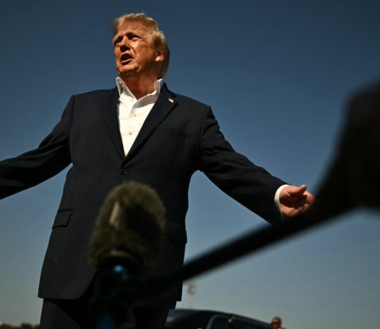Trump dice que no se involucrará tras proclama de Bolsonaro