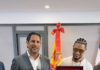 Mozart La Para recibe reconocimiento en Barcelona por sus aportes a la música y la cultura dominicana