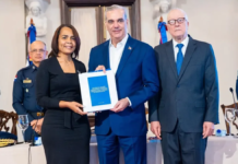 Gobierno construye nueve centros penitenciarios a la vez