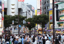 Desde hace tres días, si eres extranjero en Japón te va a costar 20 veces más quedarte a vivir para siempre