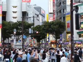Desde hace tres días, si eres extranjero en Japón te va a costar 20 veces más quedarte a vivir para siempre