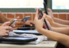 Perú oficializa prohibición del uso de teléfonos en escuelas públicas y privadas