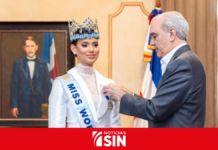Abinader entrega Medalla Presidencial al Mérito Civil a Miss Mundo 2026 Joheirry Mola